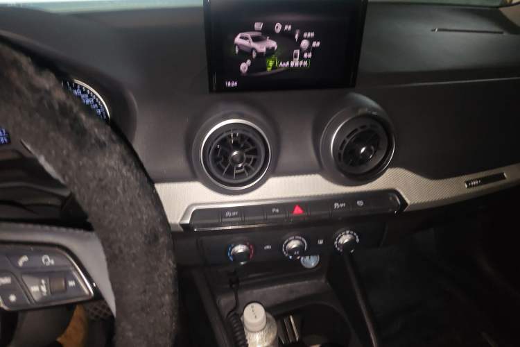 Used Audi Q2L 2021 35 TFSI Progressive Dynamic Edition