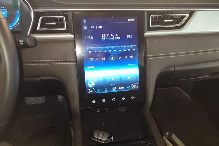 Used SOL E50A 2022 Travel Edition
