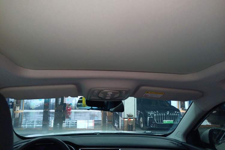 Used Roewe RX5 2022 330TGI Automatic National Style Edition
