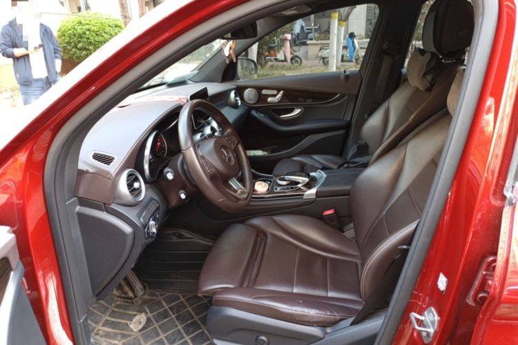 Used Mercedes-Benz GLC 2019 GLC 260 L 4MATIC Dynamic Model Left Front Seat