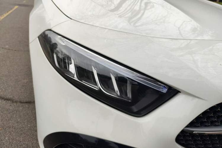 Used Mercedes-Benz A-Class 2022 Revised Version A 200 L Sport Sedan Fashionable Style