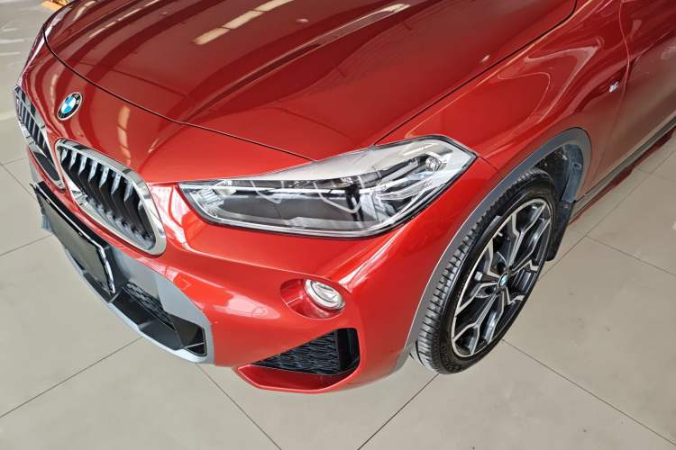 Used BMW X2 2019 sDrive25i Luxury Model with M Off-Road Package China VI Emission Standard
