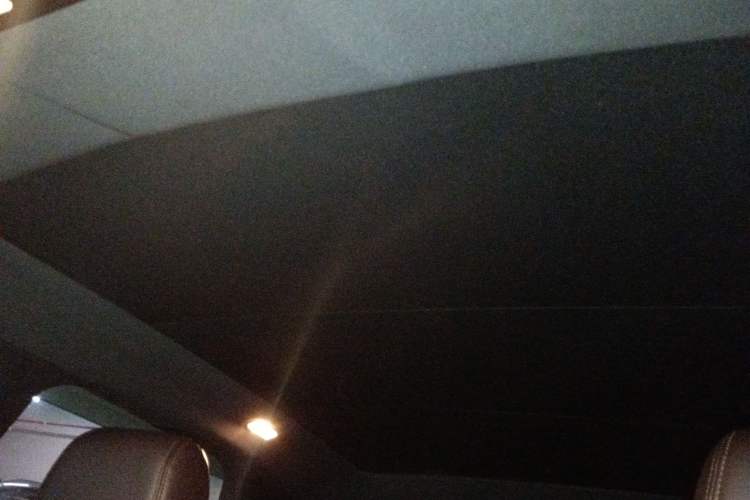 Used Land X7 2015 2.0T Panoramic Prestige Edition