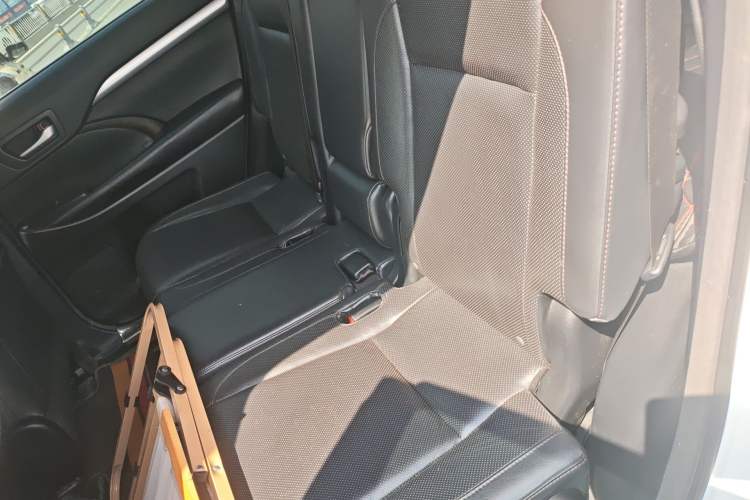 Used Toyota Highlander 2015 2.0T Four-Wheel Drive Luxury Edition 7-Seater
