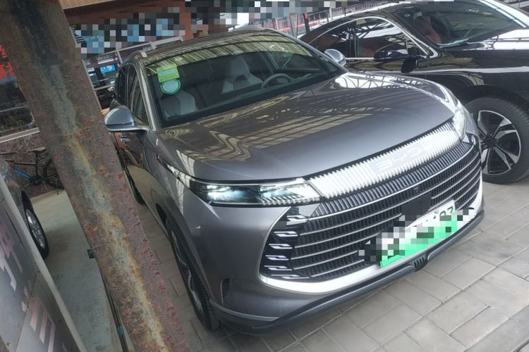 Used BYD Frigate 07 2023 DM-i 205KM Prestige Model Front Right 45 Deg