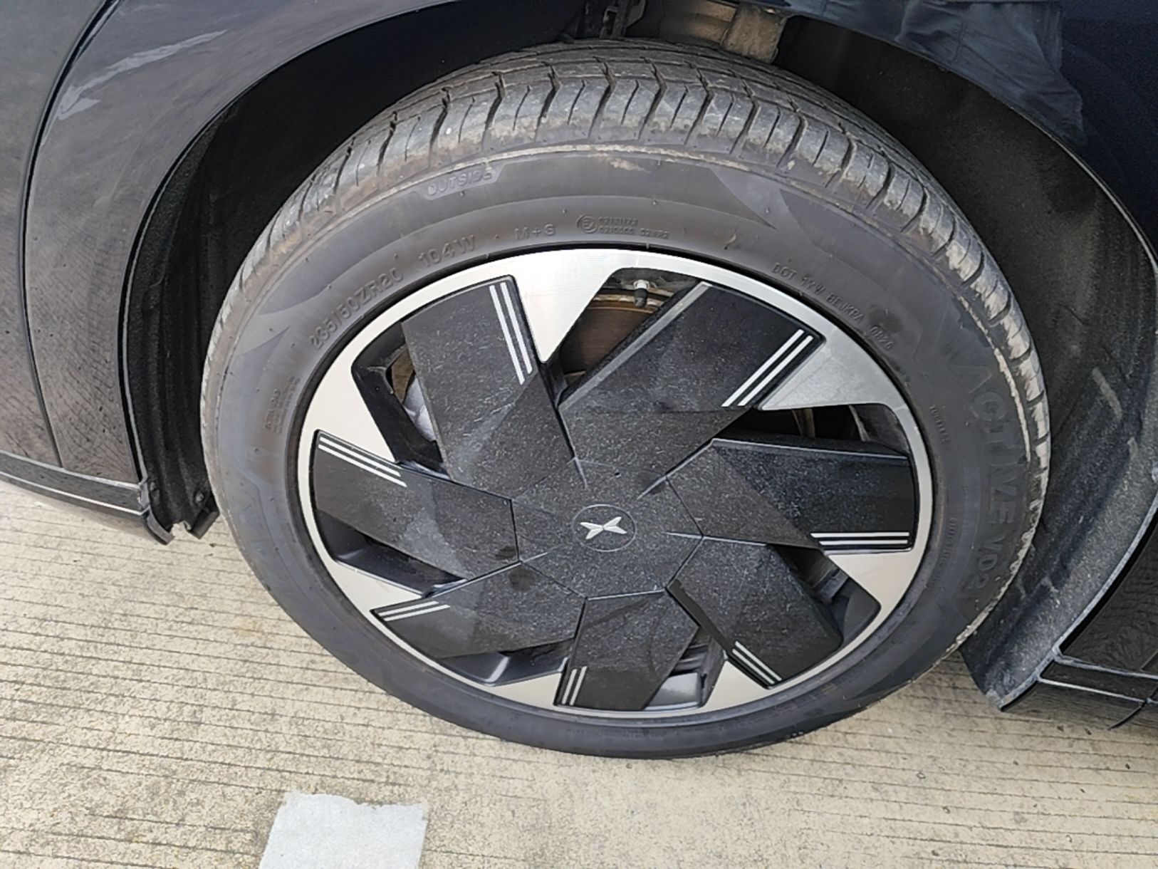 XPeng X9 2024 640 All-Wheel Drive High-Performance Max — снимка 10