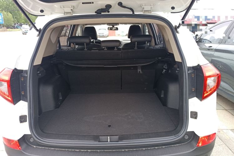 Used BYD Song 2018 1.5TID Automatic Smart Connect Prestige Model
