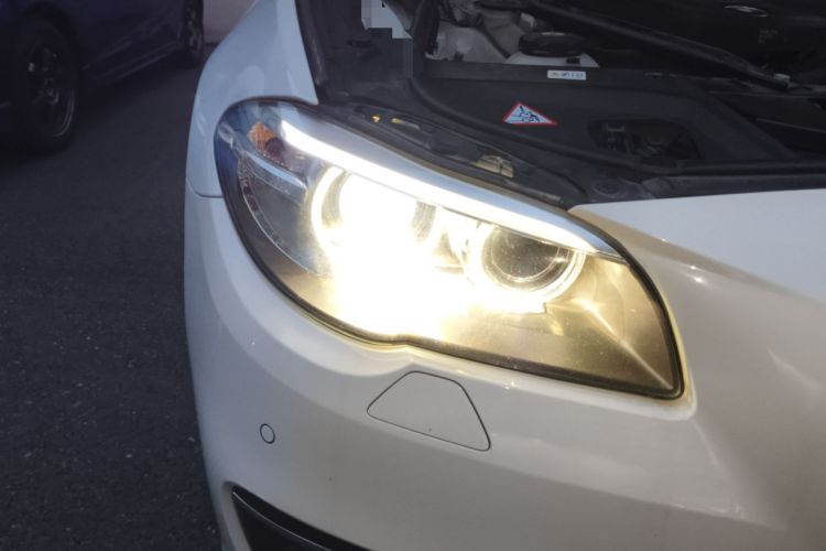 Used BMW 5 Series 2014 525Li Luxury Design Package
