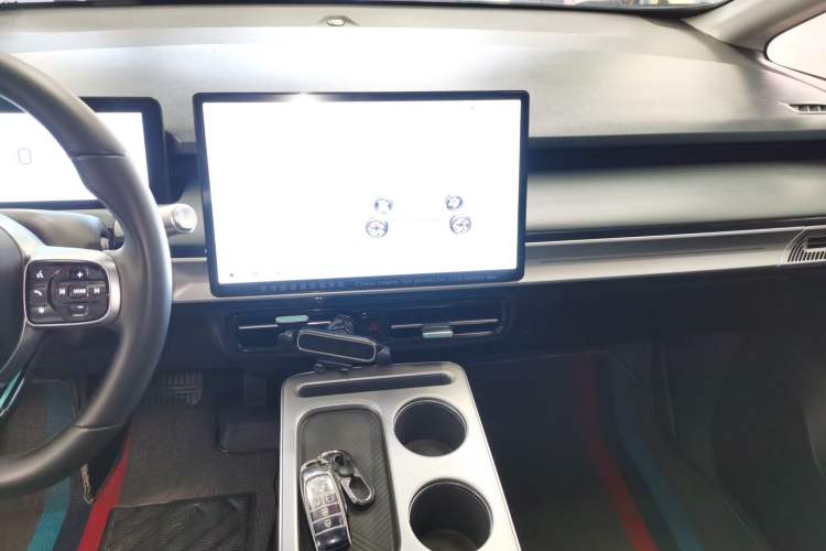 Used AION Y 2023 Plus 510 Smart Edition