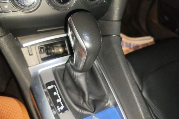 Used DS 6 2014 1.6T Luxury Edition THP160