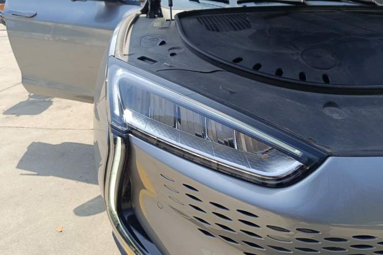 Used SERES SF5 2021 Four-Wheel Drive Freedom Expedition Edition
