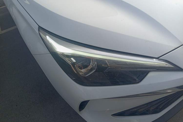 Used Roewe i5 2023 1.5L CVT Luxury Edition
