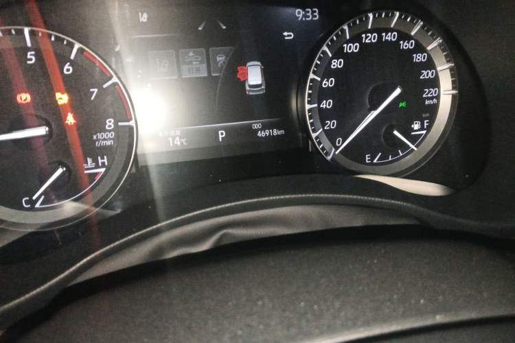 Used Toyota Highlander 2022 380T Four-Wheel Drive Prestige Edition 7-Seater Odometer Close Up