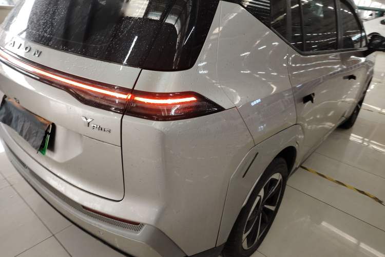 Used AION Y 2023 Younger Star Edition
