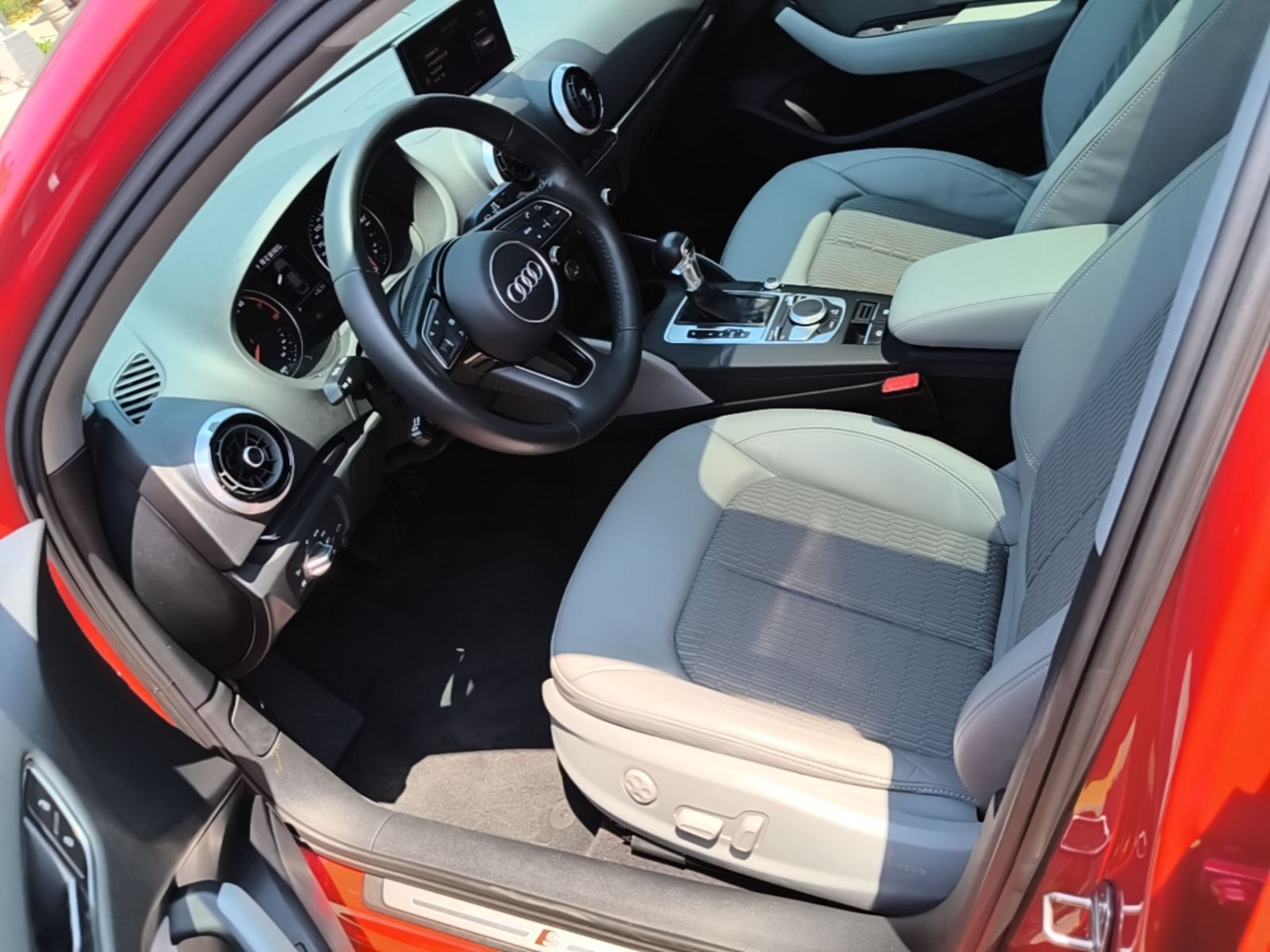 Interior delantero