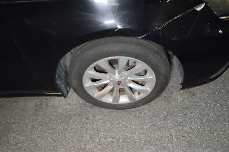 Used Roewe i6 New Energy 2017 45T Hybrid Connect & Smart Enjoyment Edition
