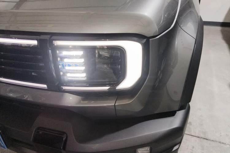 Used BAIC Off-Road BJ40 2024 2.0T All-New Blade Hero Edition Climber