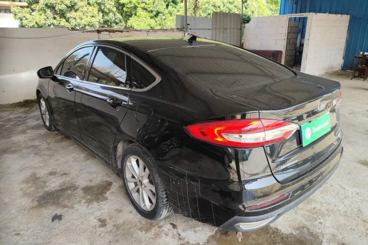 Used Ford Mondeo 2018 EcoBoost 200 Smart Control Fashion Model China VI Standard