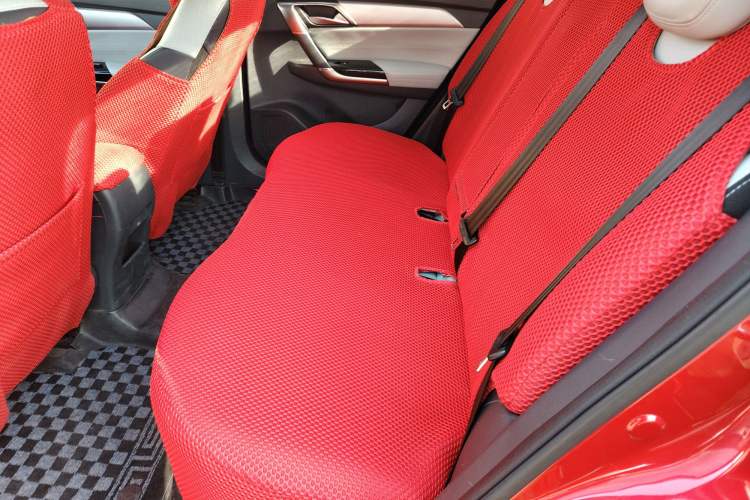 Used BAIC Beijing EU5 2018 R550 Smart Trend Edition
