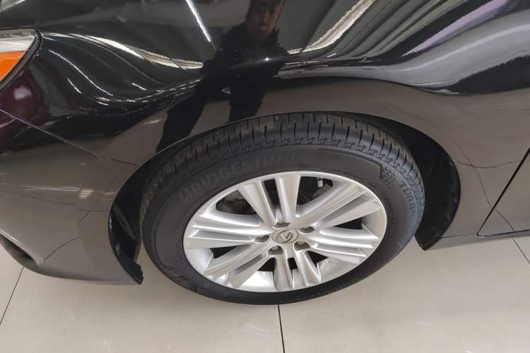 Used Lexus ES 2014 250 Elite Edition