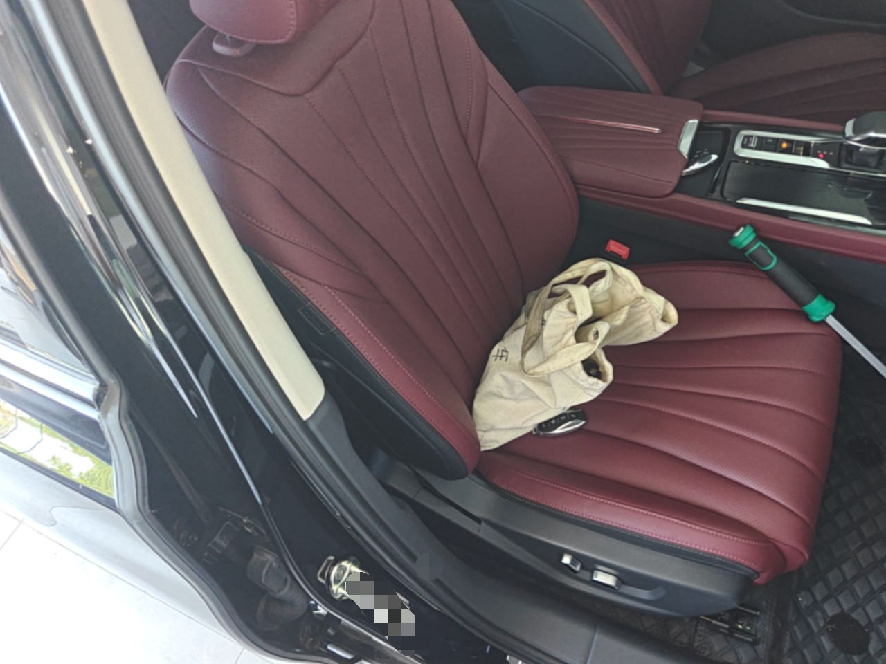 Hongqi H5 PHEV 2025 130 Super Hybrid Version — снимка 19