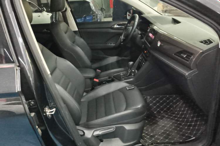 Used Volkswagen Tharu 2022 280TSI Two-Wheel-Drive Luxury Edition