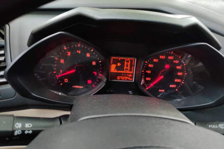Used Chery Fengyun 2 2013 Hatchback 1.5L Manual Ruiyi Edition Instrument Cluster