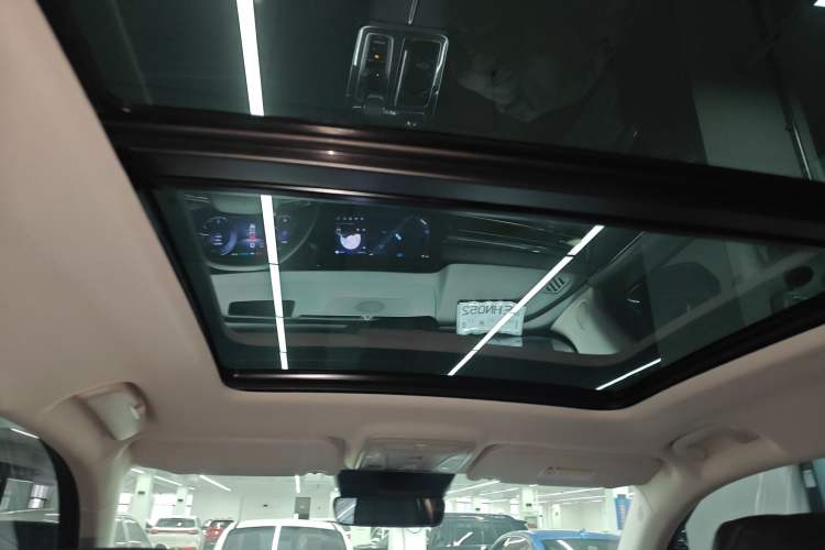 Used Hongqi HS5 2023 2.0T Qixiang Pro Edition Headliner