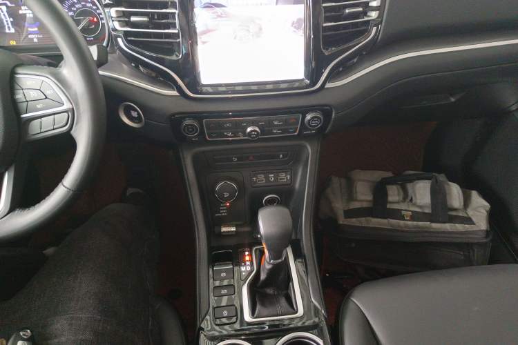 Used Jeep Grand Commander 2018 2.0T Four-Wheel Drive Enjoyment Edition China VI
