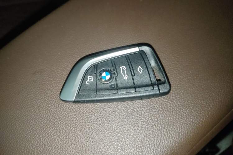 Used BMW X3 2022 Second Facelift xDrive30i Leading Edition M Night Sky Package