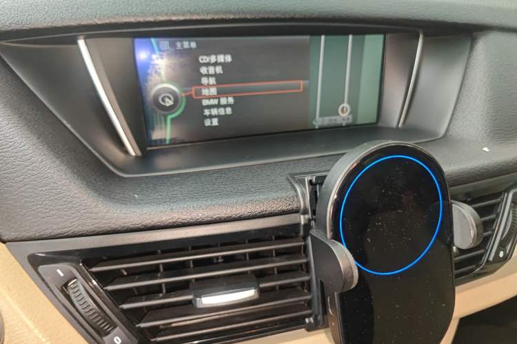 Used BMW X1 2012 sDrive18i Luxury Edition Audio And AC Panel