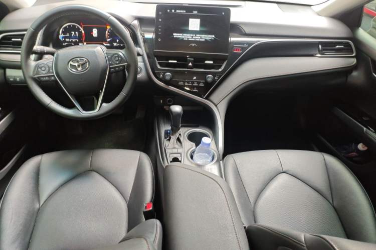Used Toyota Camry 2021 2.5G Luxury Edition