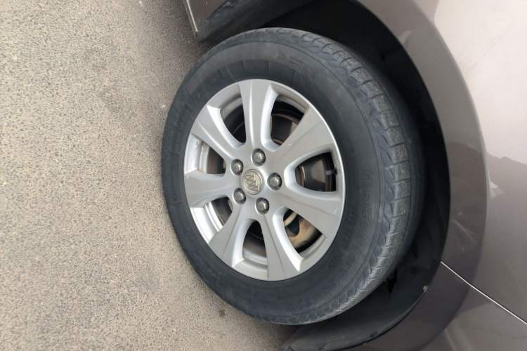 Used Buick GL8 2014 3.0L GT Luxury Business Haoya Edition
