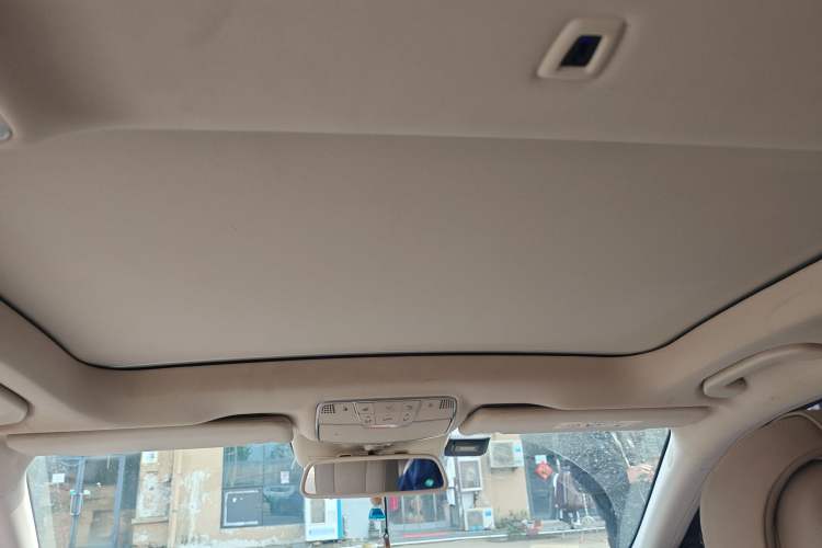 Used Mercedes-Benz S-Class 2014 S 320 L Luxury Model Headliner