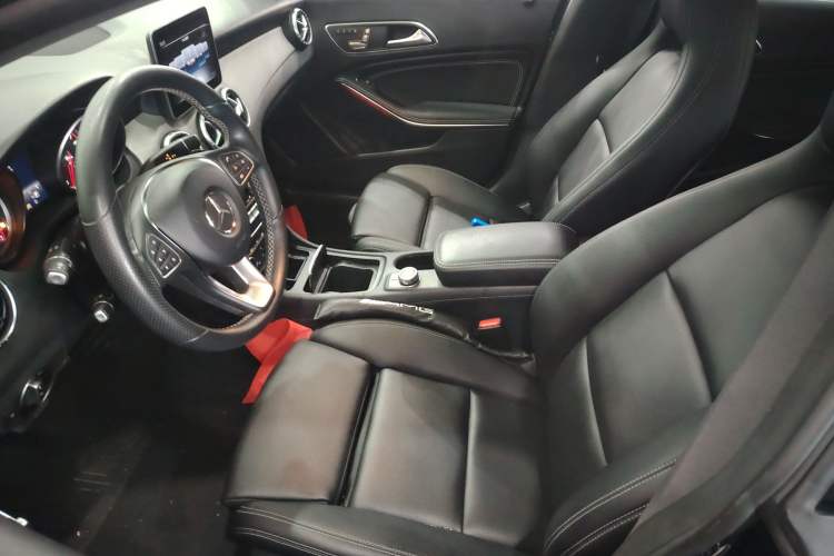 Used Mercedes-Benz CLA 2018 CLA 200 Style Edition Left Front Seat