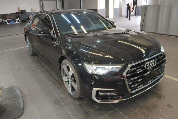 Used Audi A6L 2023 45 TFSI quattro Prestige Dynamic Edition Front Right 45 Deg