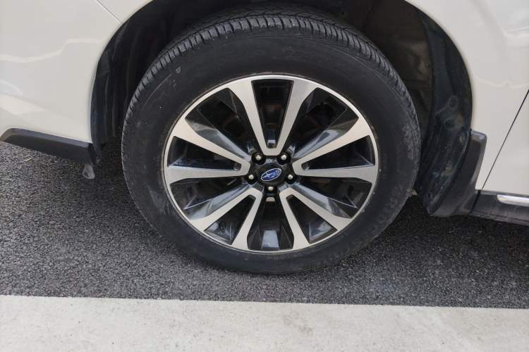 Used Subaru Forester 2016 2.0i Fashion Navigation Edition Exterior 4