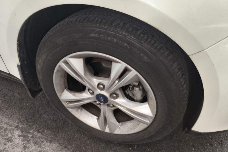 Used Ford Focus 2018 Hatchback Classic 1.6L Manual Comfort Plus SmartDrive Edition
