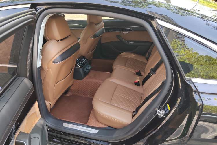 Used Audi A8 2022 A8L 50 TFSI quattro Comfort Edition Collector's Model Left Rear Seat