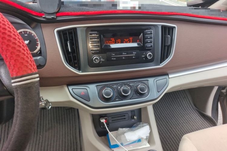 Used FORTHING Lingzhi 2019 M5 1.6L 7-Seater Exclusive Model China VI Standard