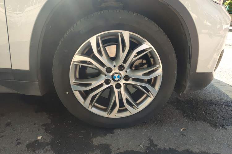 Used BMW X1 2018 sDrive20Li Leading Model
