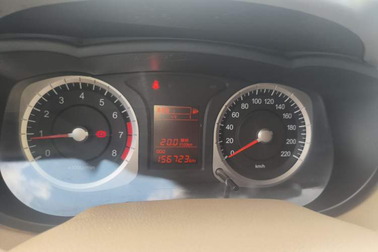 Used Venucia D50 2013 1.6L Manual Fashion Edition
