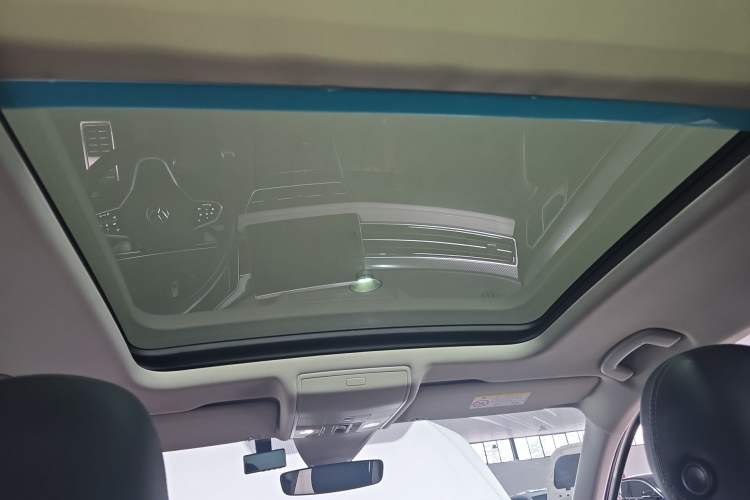 Used Volkswagen Tiguan L 2023 330TSI Automatic Two-Wheel Drive R-Line Enjoyment Edition Headliner