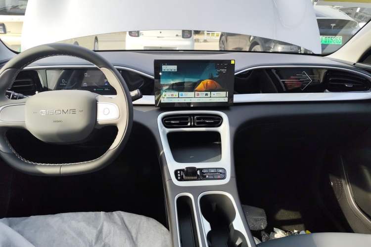 Used Geely Galaxy Geome 2026 Model 310km Youth Edition