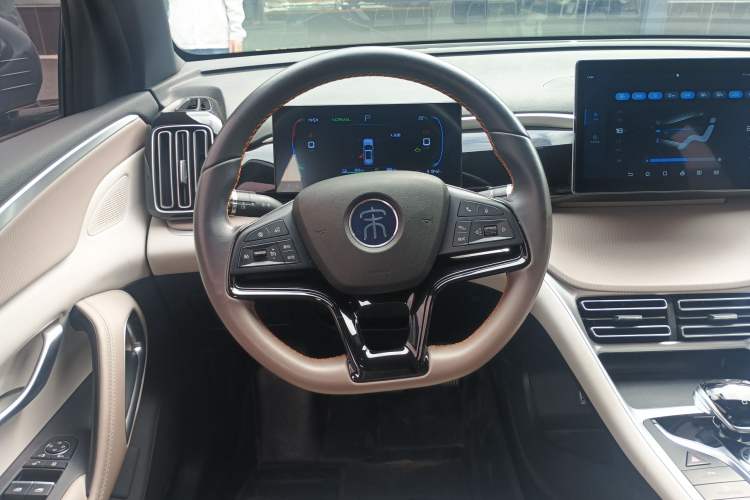 Used BYD Song Pro New Energy 2023 Champion Edition DM-i 71KM Navigation Model