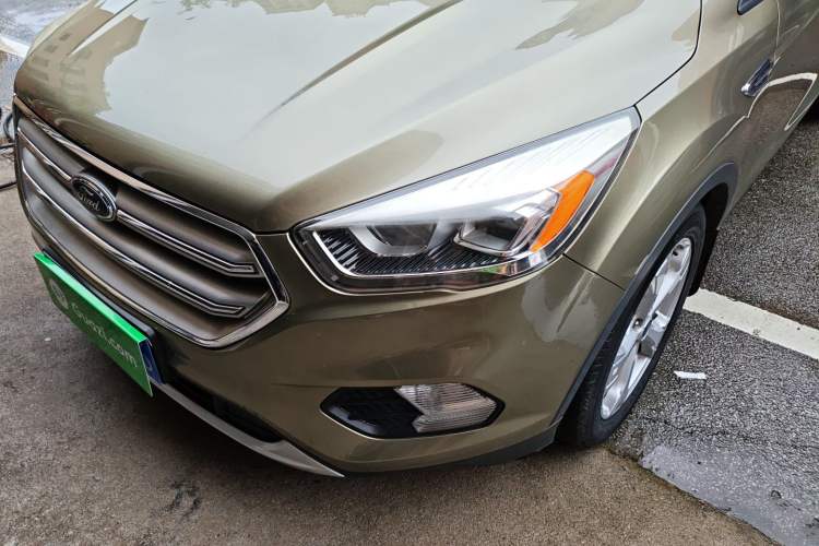 Used Ford Kuga 2017 EcoBoost 180 Two-Wheel-Drive Tiger Leap Model Left Front Headlight