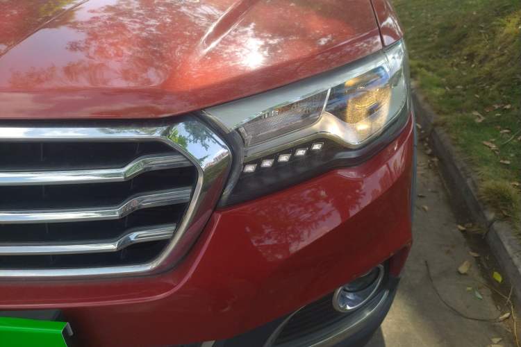Used Haval H1 2015 1.5L Manual Luxury Model Left Front Headlight