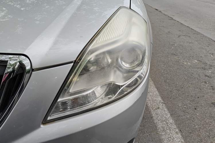 Used Buick Excelle 2015 1.5L Manual Classic Trim

