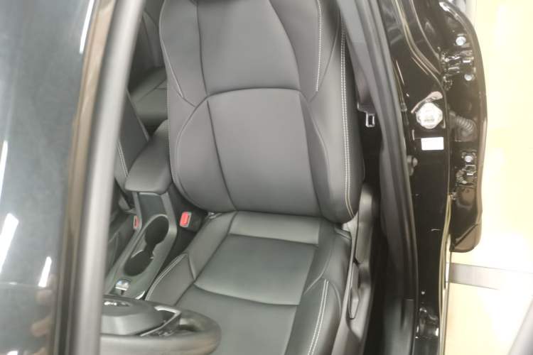 Used Toyota FRONTLANDER 2022 2.0L CVT Elite Edition
