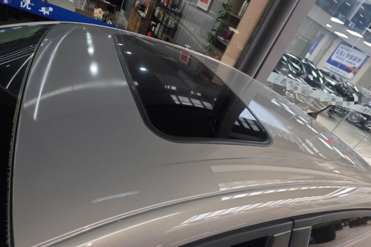 Used Ford Escort 2015 1.5L Automatic Fashion Model Roof